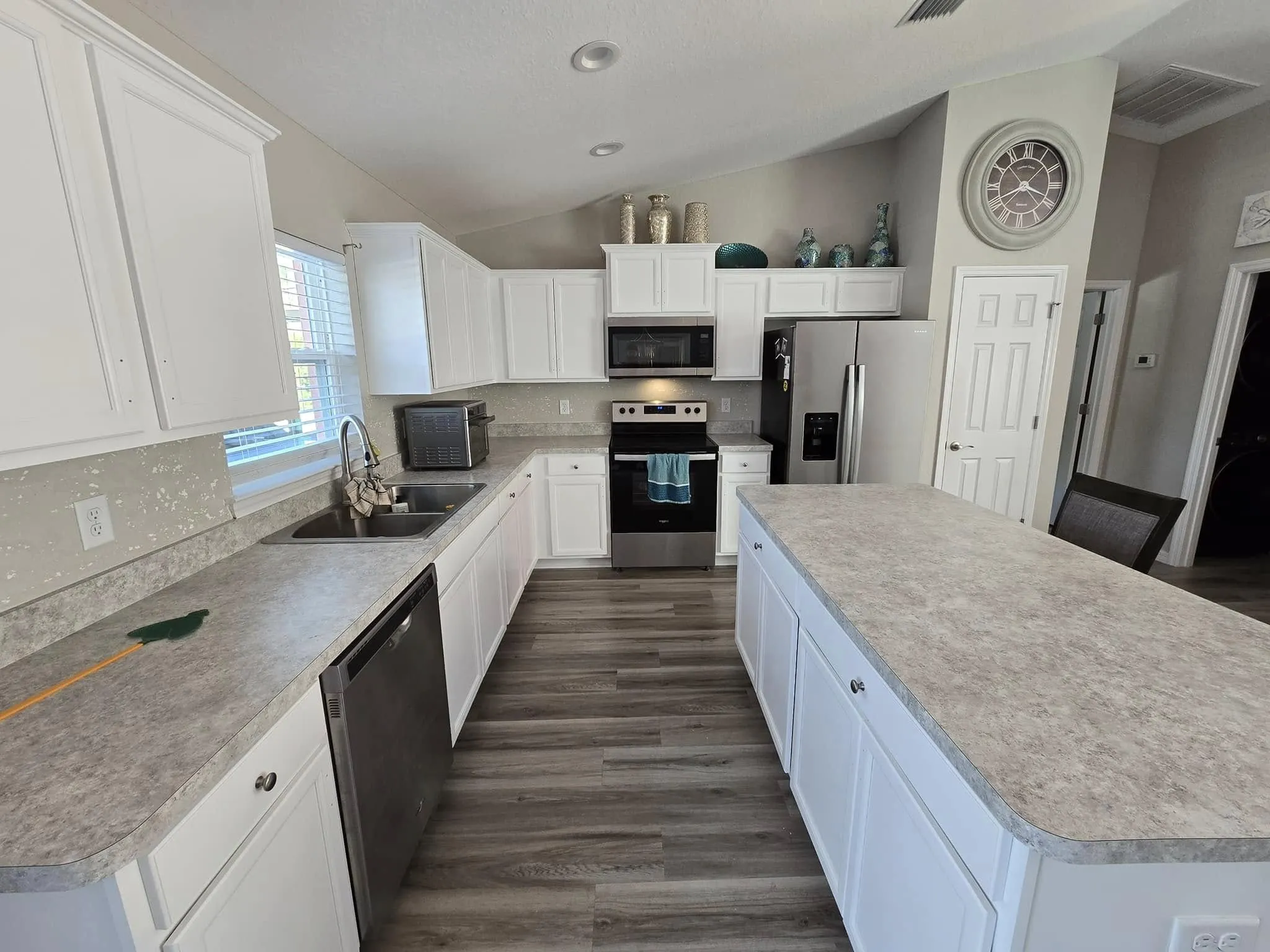 interior cabinet painting service