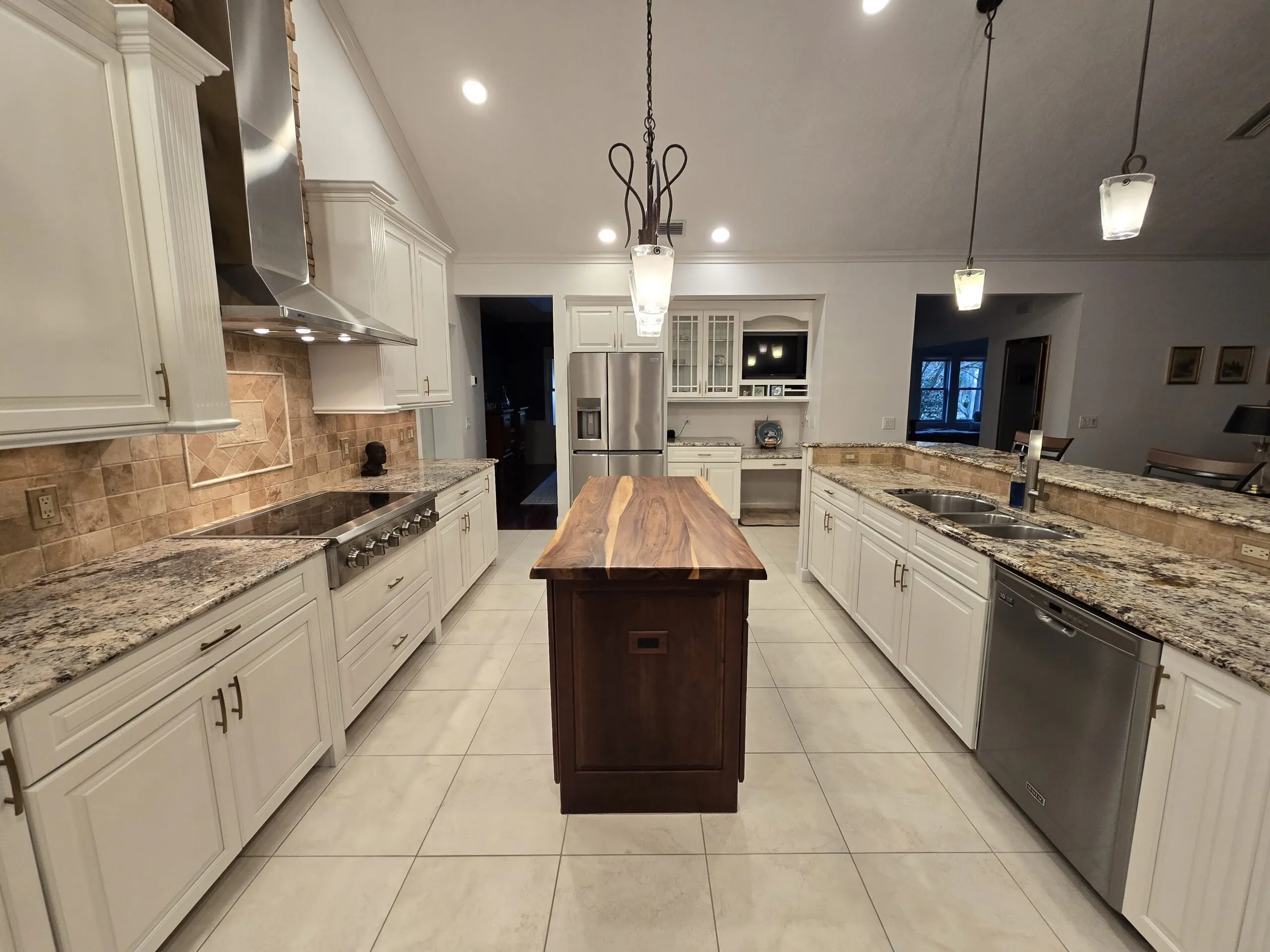 interior cabinet painting service