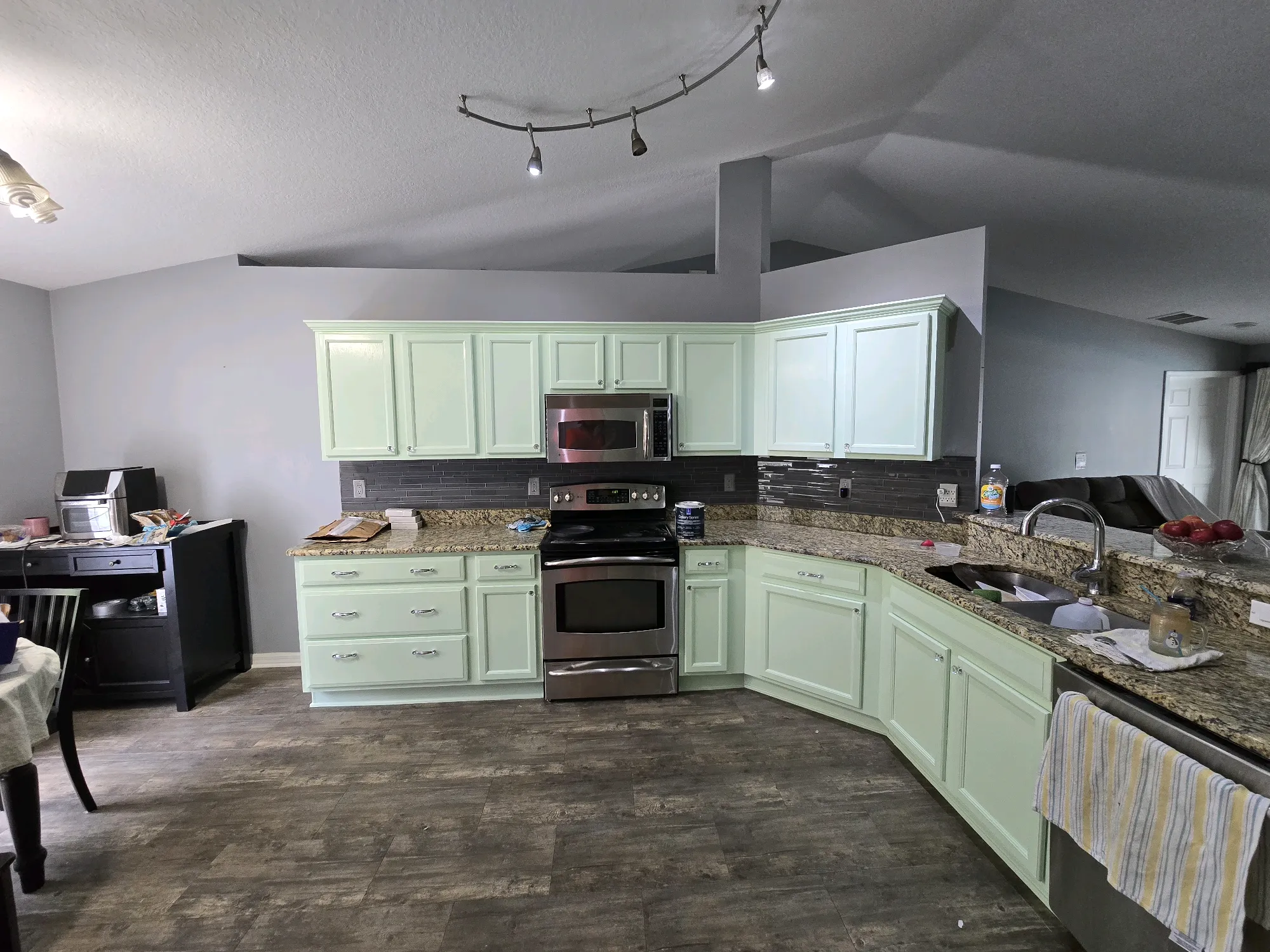 kitchen-painting-service