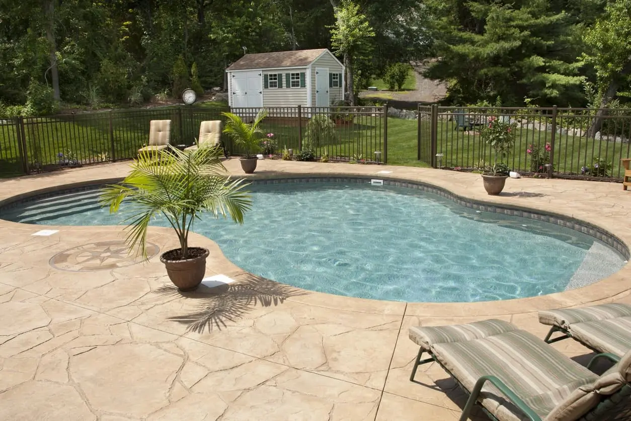 pool-deck-painters